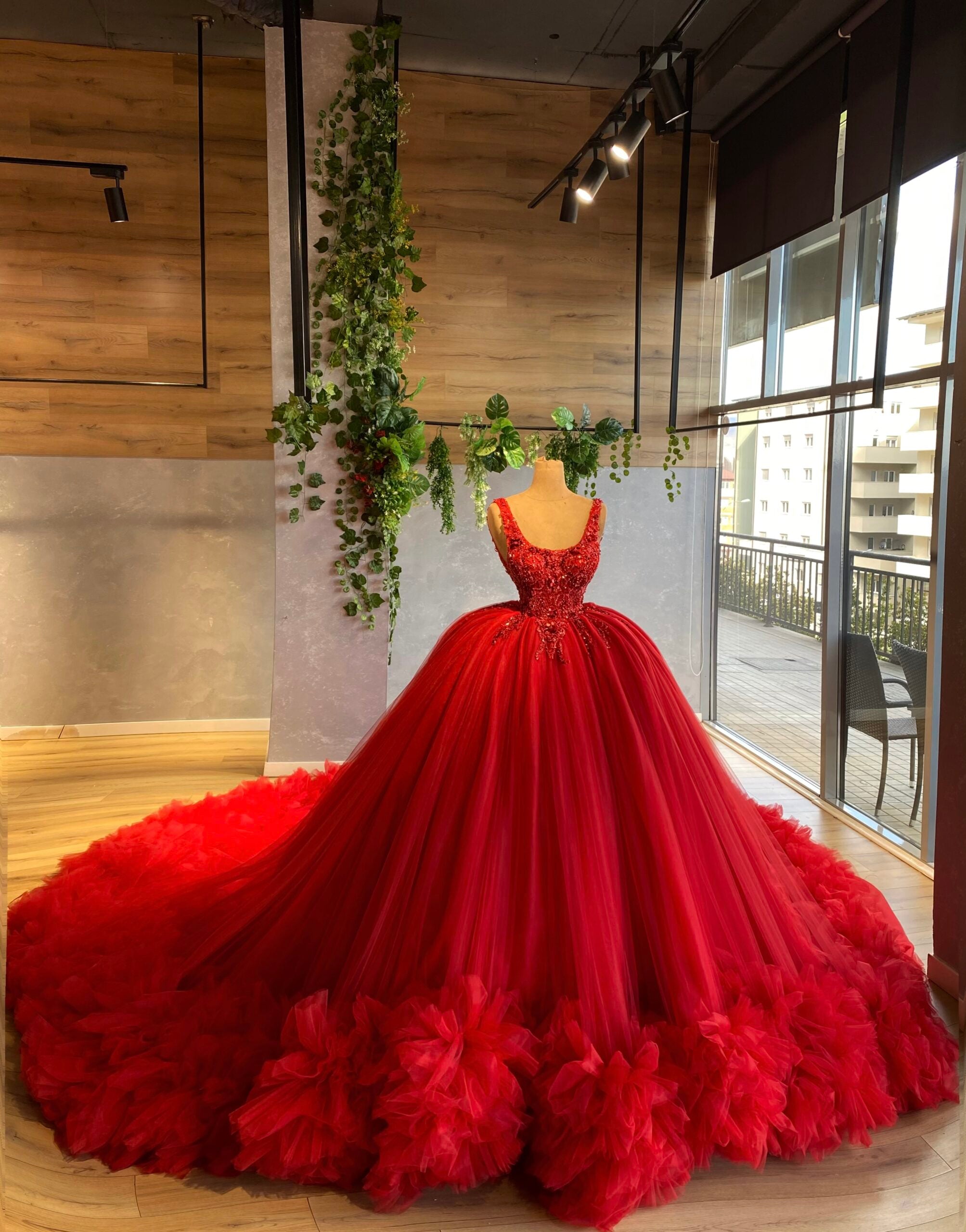 Red Polka Dot Tulle Princess Long Engagement Dress - Xdressy