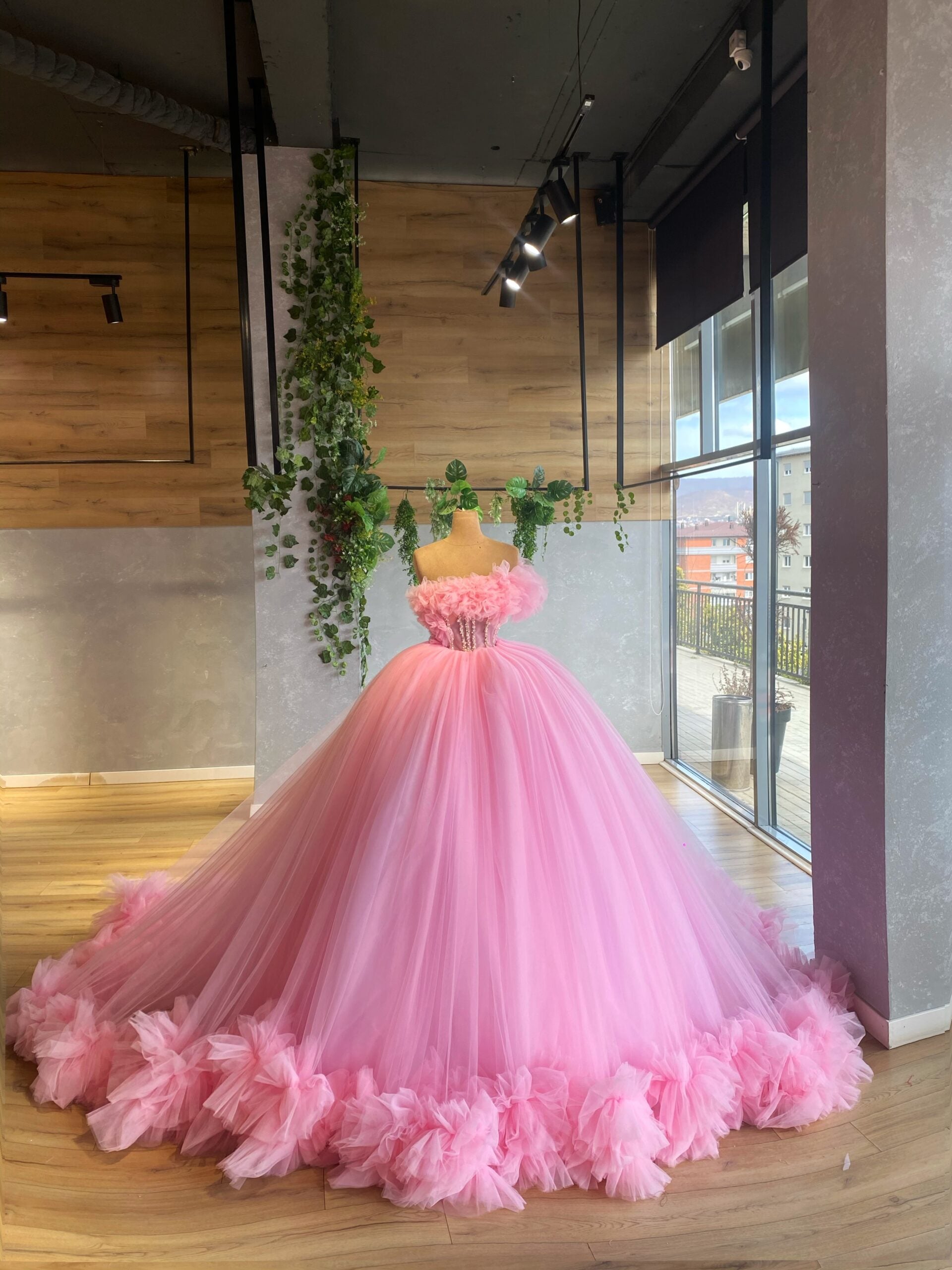 dress that green and pink pearls Pearl – Goddess Exclusive Brami-old Birthday Shoot 30 Birthday Soft tulle fabric size?:XS